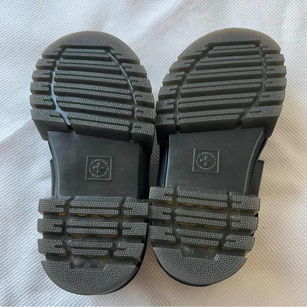 DR. MARTENS X HEAVEN BY MARC JACOBS RICKI 2-STRAP HMJ SANDAL - Picture 13 of 16